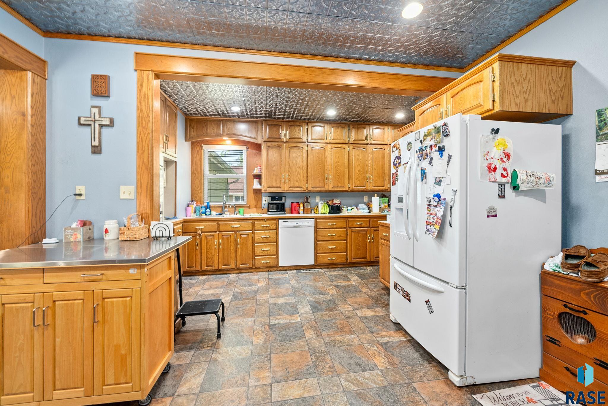 Single Family Residence in Luverne MN 1013 N Blue Mound Ave Avenue 11.jpg