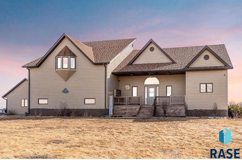 Single Family Residence in Garretson SD 47969 252nd St Street.jpg