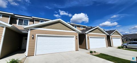 Townhouse in Sioux Falls SD 1241 N Marion Rd Road #3.jpg