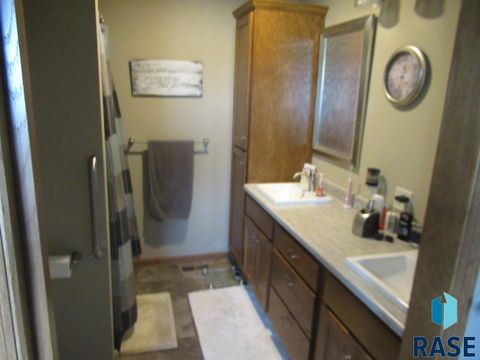 Single Family Residence in Edgerton MN 510 Hillcrest St Street 8.jpg