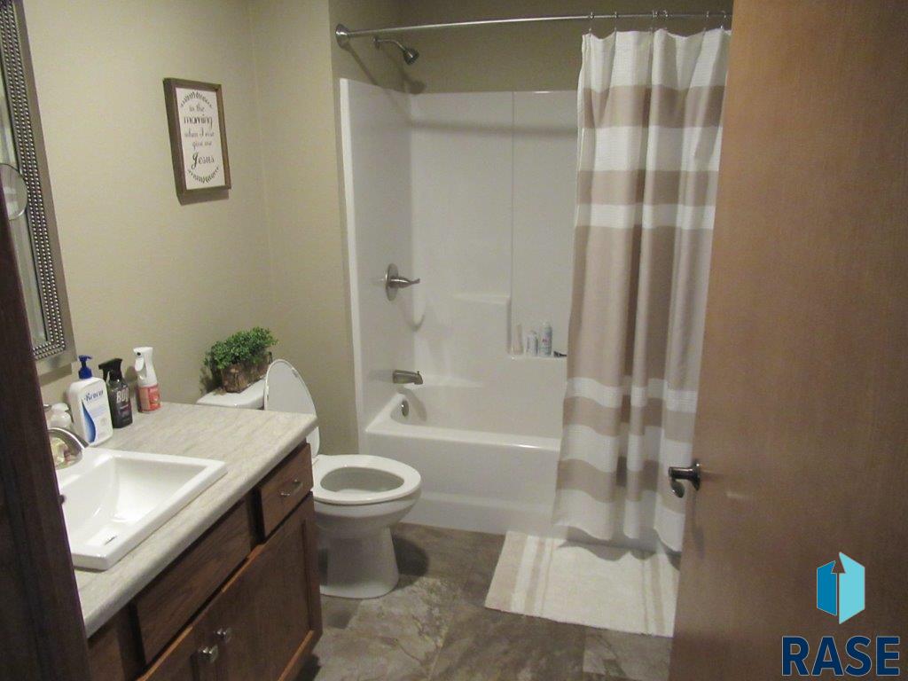 Single Family Residence in Edgerton MN 510 Hillcrest St Street 7.jpg