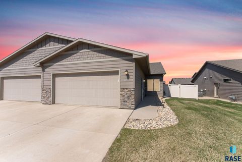 Townhouse in Sioux Falls SD 4416 W Townsley Pl Place.jpg