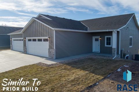 Townhouse in Sioux Falls SD 1115 S Foss Ave Avenue.jpg