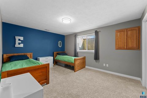 Single Family Residence in Sioux Falls SD 4601 S Key Ave Avenue 20.jpg