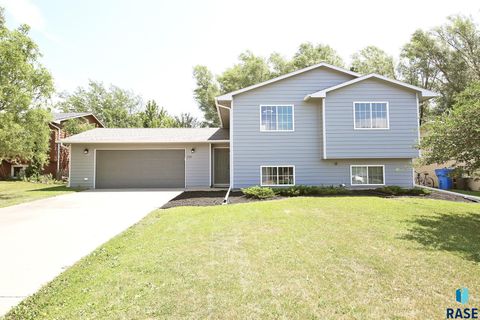 Single Family Residence in Worthing SD 210 N Chris St Street.jpg