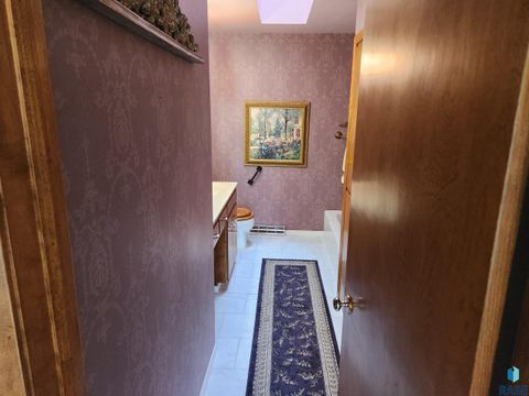 Single Family Residence in Edgerton MN 260 Park Ave Avenue 11.jpg