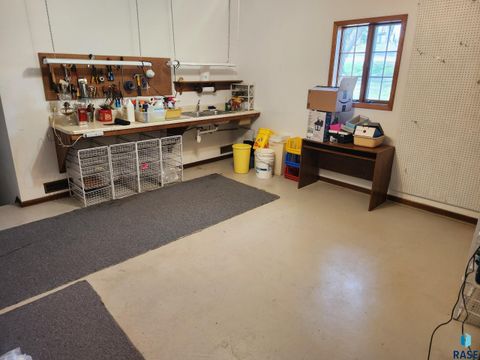 Single Family Residence in Edgerton MN 260 Park Ave Avenue 24.jpg