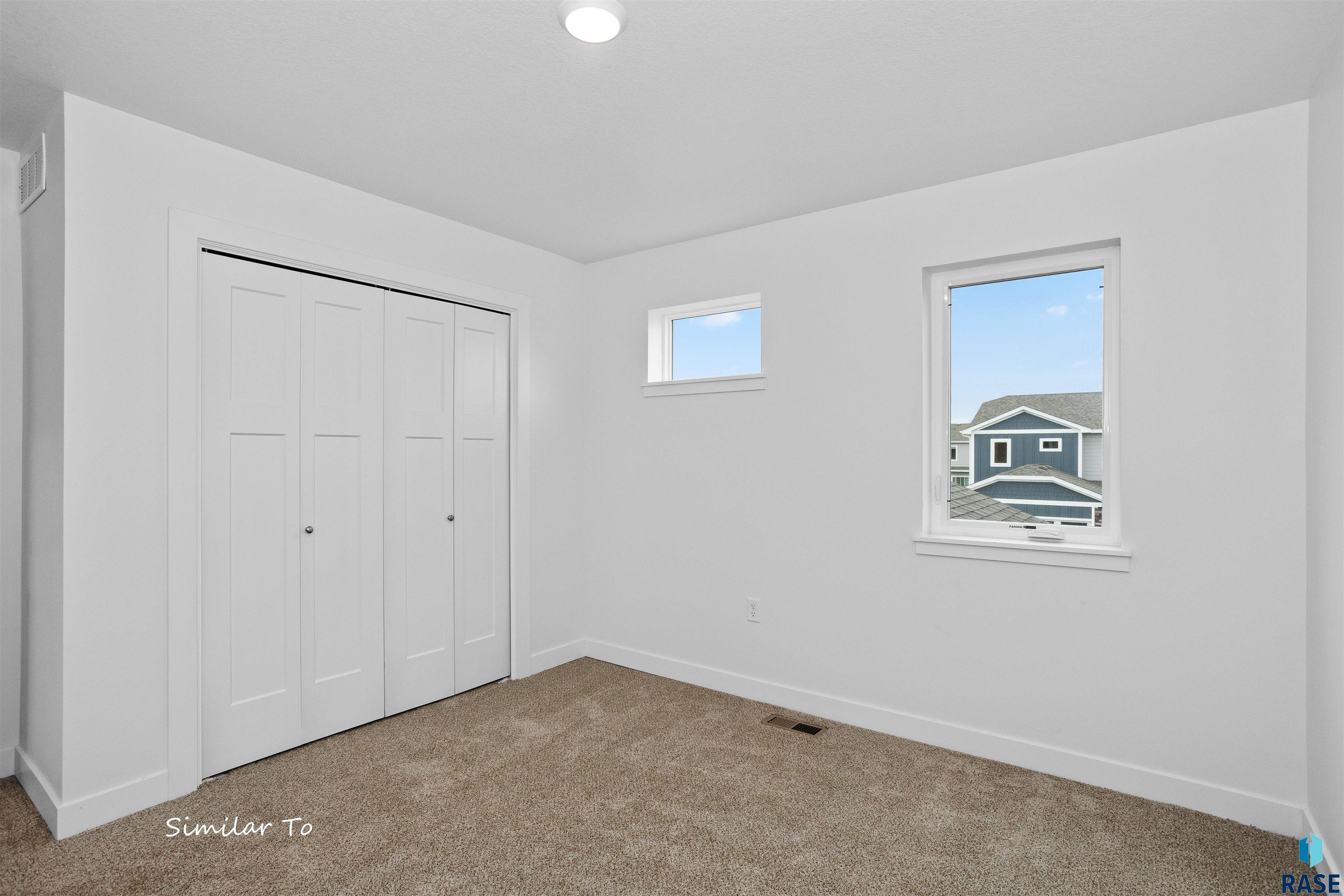 Condominium in Sioux Falls SD 1271 N Marion Rd Road #2 10.jpg