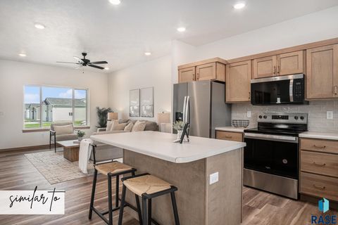 Single Family Residence in Sioux Falls SD 9105 W Counsel St Street.jpg