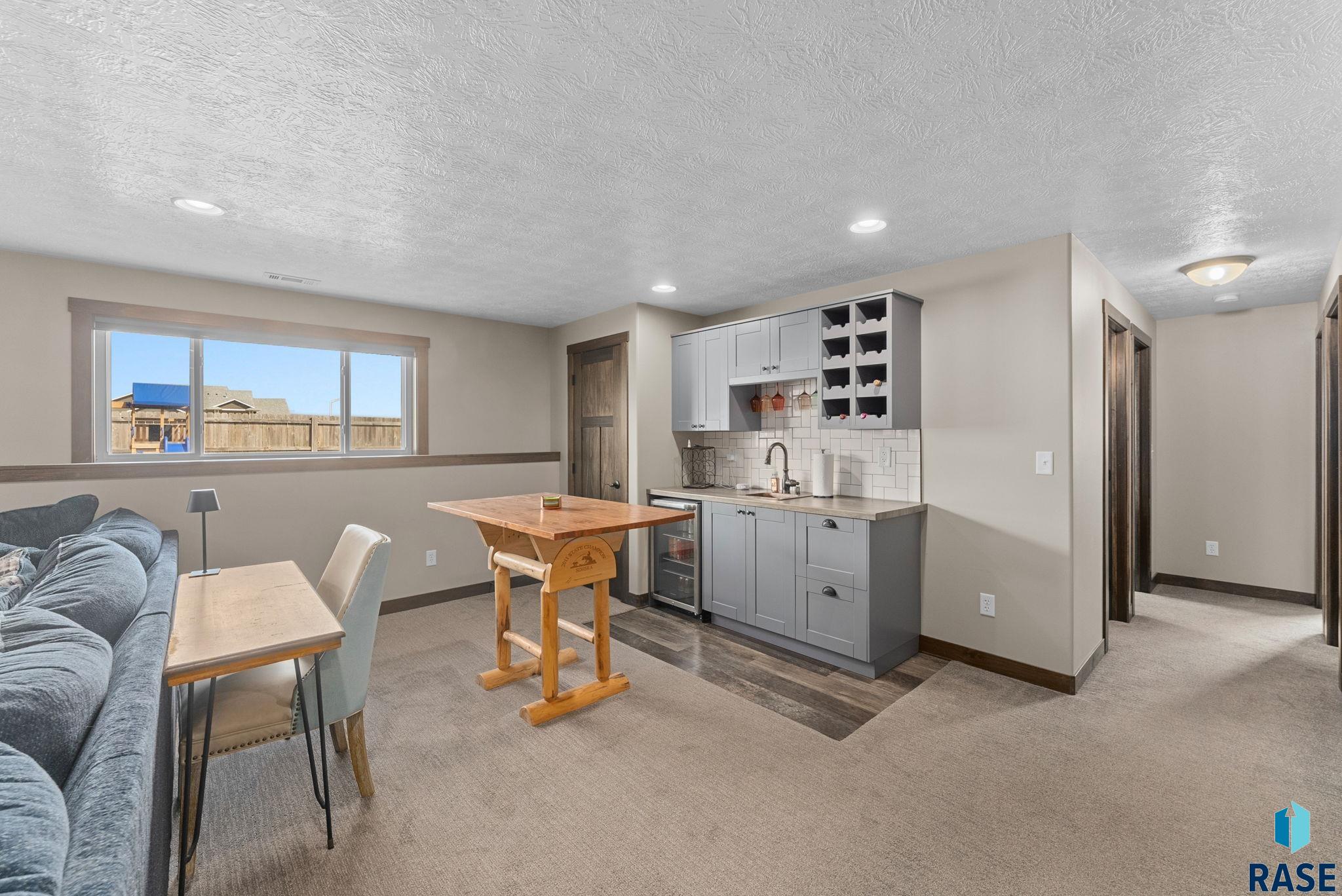 Single Family Residence in Sioux Falls SD 5320 S Solono Ave Avenue 18.jpg
