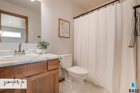 Townhouse in Sioux Falls SD 2507 E Cama Pl Place 2.jpg