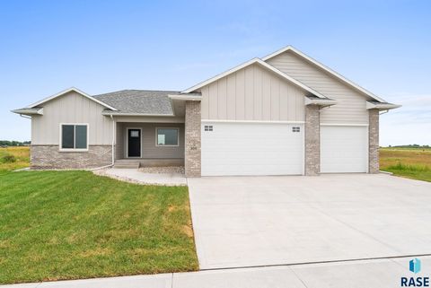 Single Family Residence in Crooks SD 300 Willow Trl Trail.jpg