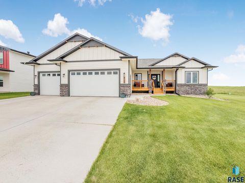 Single Family Residence in Sioux Falls SD 4125 N Interlachen Trl Trail.jpg