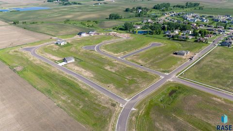 Agriculture in Crooks SD 27 Willow Trl Trail.jpg