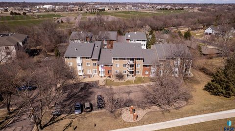 Condominium in Sioux Falls SD 1104 W 57th St Street #204A.jpg
