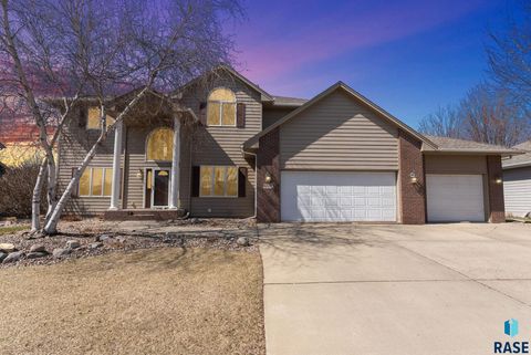 Single Family Residence in Sioux Falls SD 3809 S Florence Ave Avenue.jpg