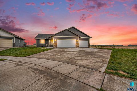 Single Family Residence in Harrisburg SD 120 St Charles Cir Circle.jpg