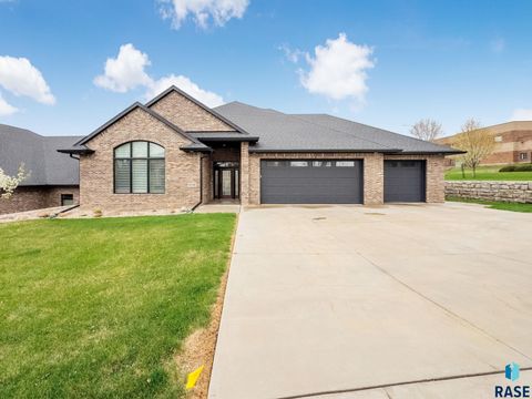 Duplex in Sioux Falls SD 4710 S Duluth Ave Avenue.jpg