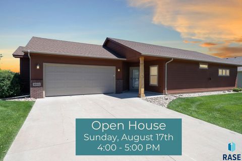 Single Family Residence in Sioux Falls SD 4901 E Villa Ridge St Street.jpg