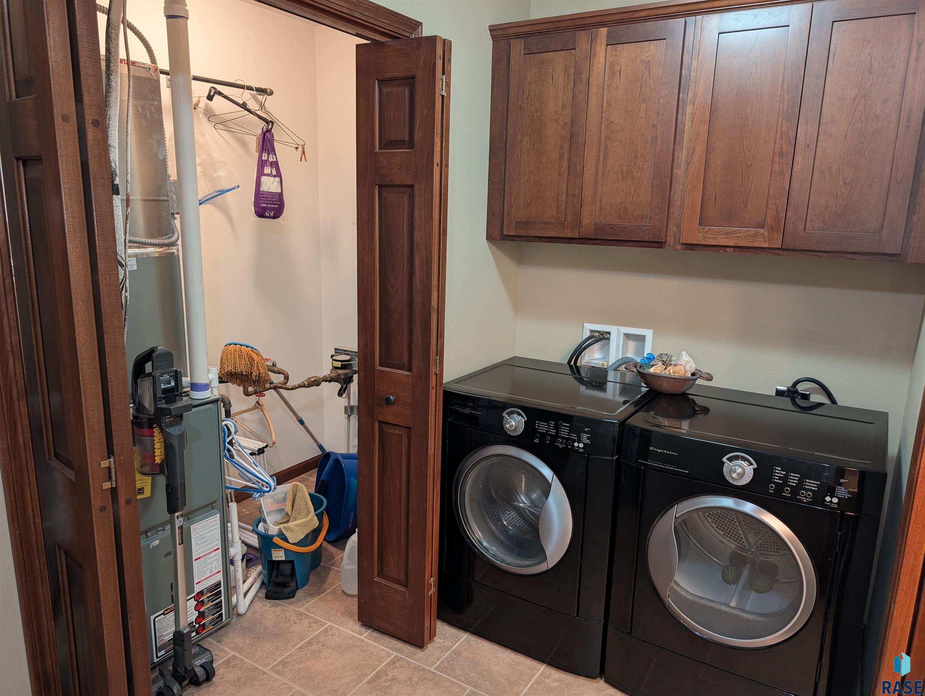 Condominium in Sioux Falls SD 6401 S Santa Rosa Cir Circle #A 20.jpg