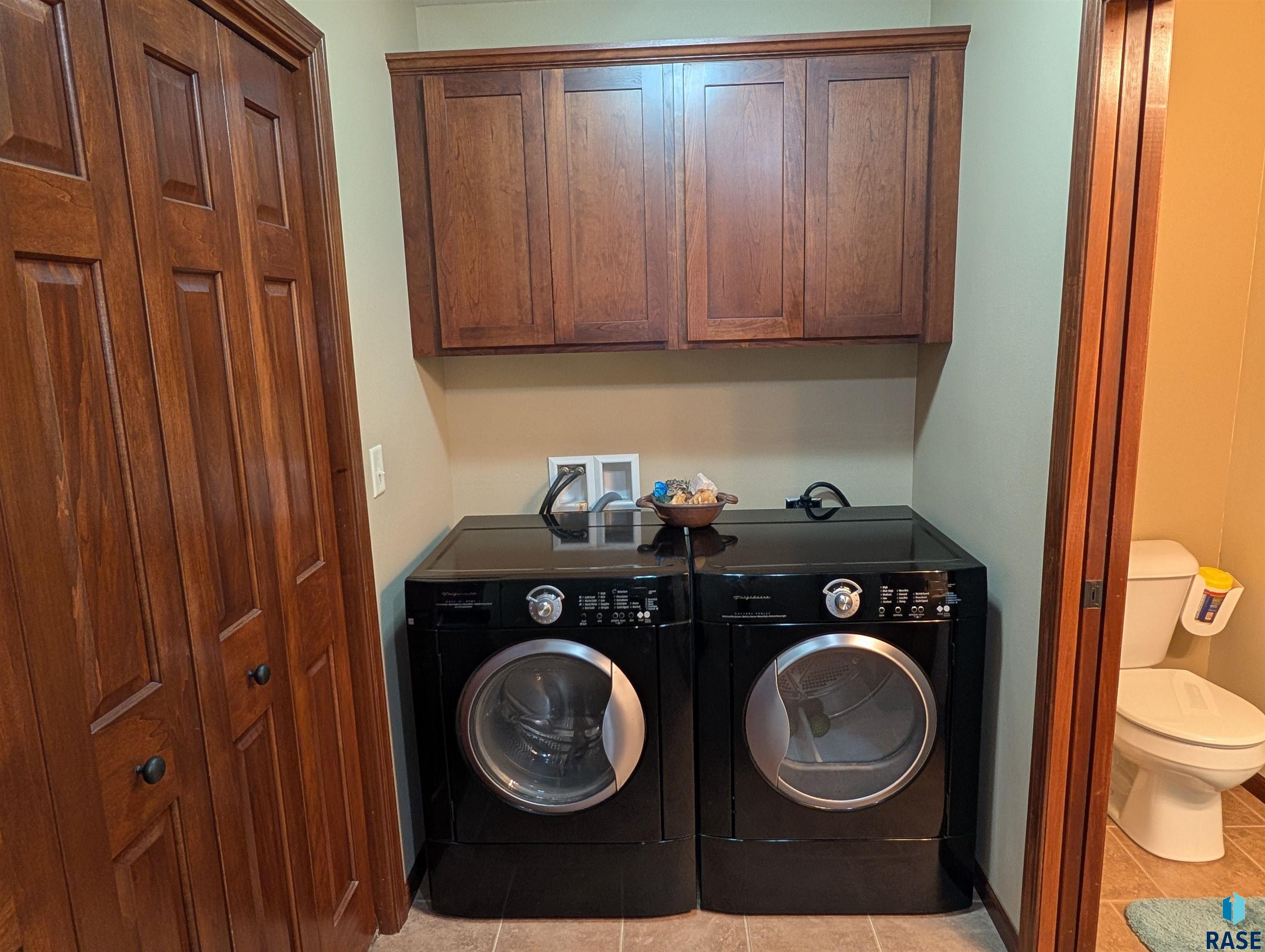 Condominium in Sioux Falls SD 6401 S Santa Rosa Cir Circle #A 19.jpg