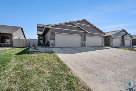 Townhouse in Sioux Falls SD 5927 S Bounty Pl Place.jpg