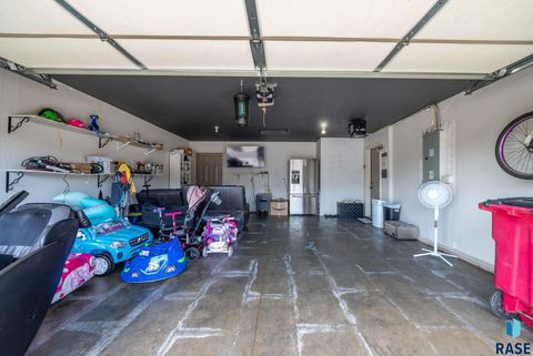 Townhouse in Sioux Falls SD 2554 E Meadowside Pl Place 31.jpg