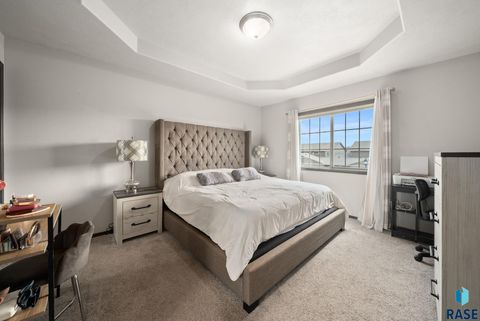 Townhouse in Sioux Falls SD 2554 E Meadowside Pl Place 21.jpg