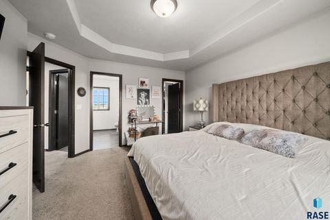Townhouse in Sioux Falls SD 2554 E Meadowside Pl Place 22.jpg