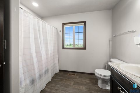 Townhouse in Sioux Falls SD 2554 E Meadowside Pl Place 26.jpg