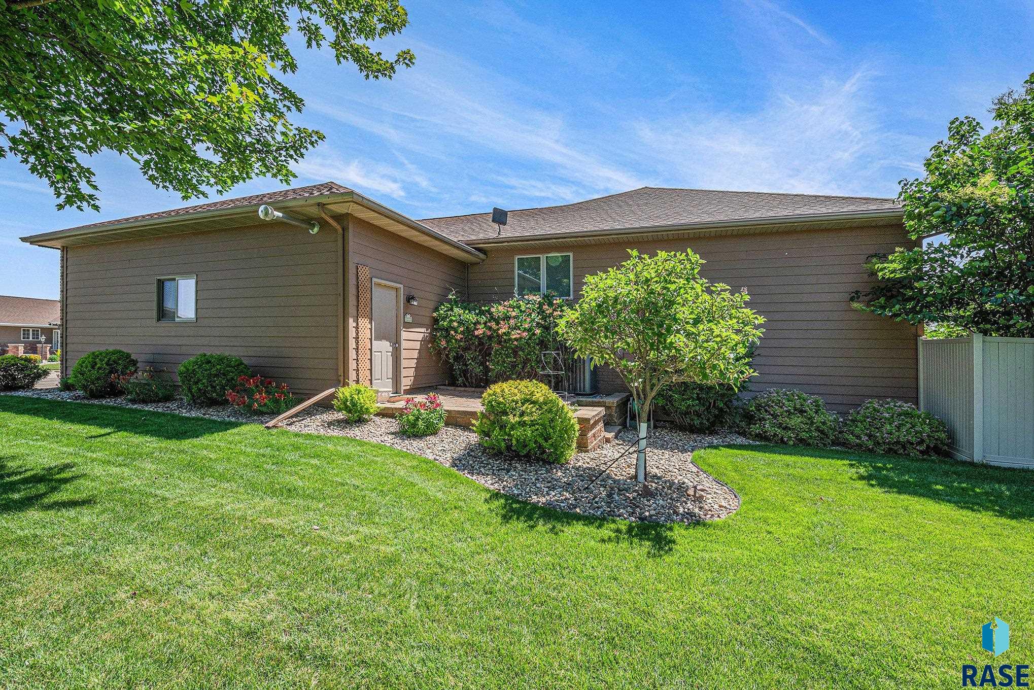 Single Family Residence in Luverne MN 721 Britz Dr Drive 34.jpg