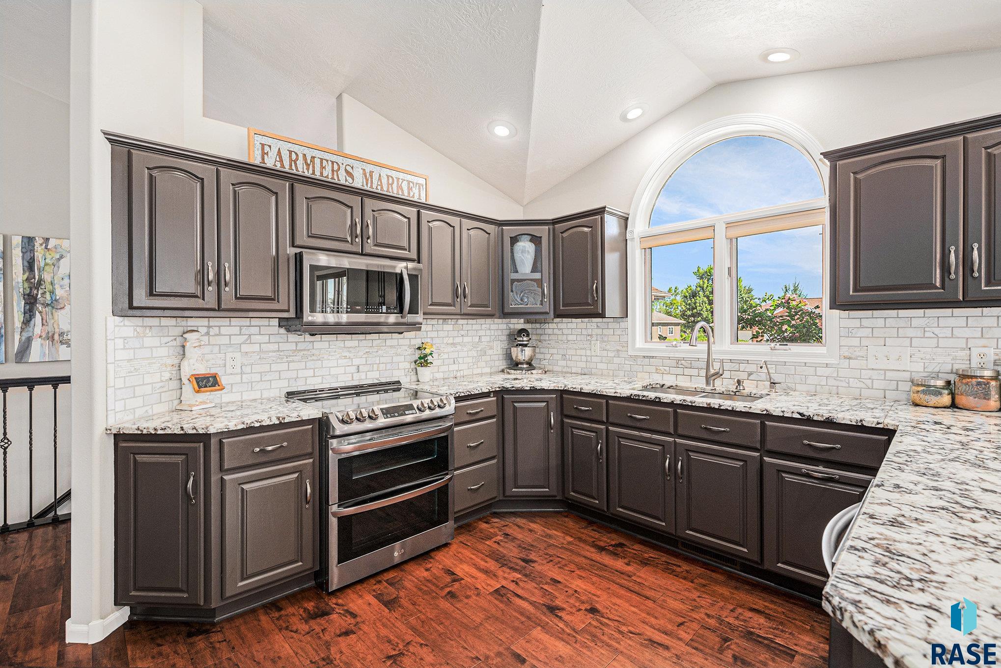 Single Family Residence in Luverne MN 721 Britz Dr Drive 14.jpg