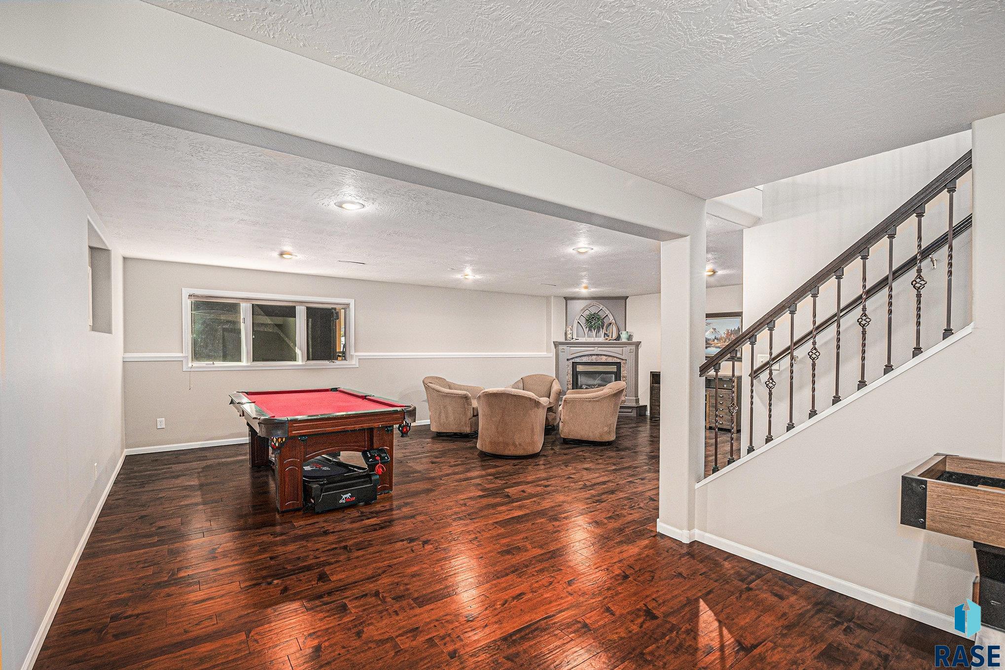 Single Family Residence in Luverne MN 721 Britz Dr Drive 23.jpg