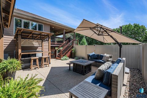Single Family Residence in Luverne MN 721 Britz Dr Drive 32.jpg