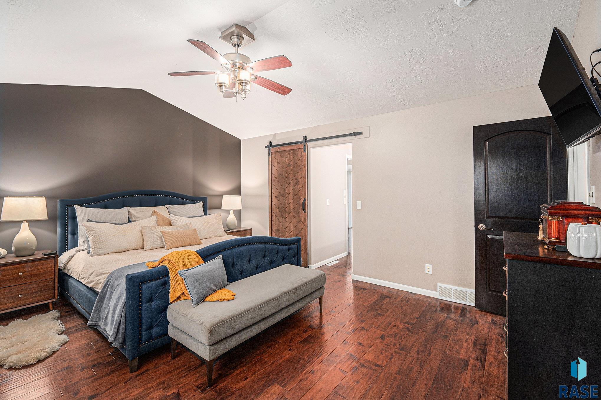 Single Family Residence in Luverne MN 721 Britz Dr Drive 17.jpg