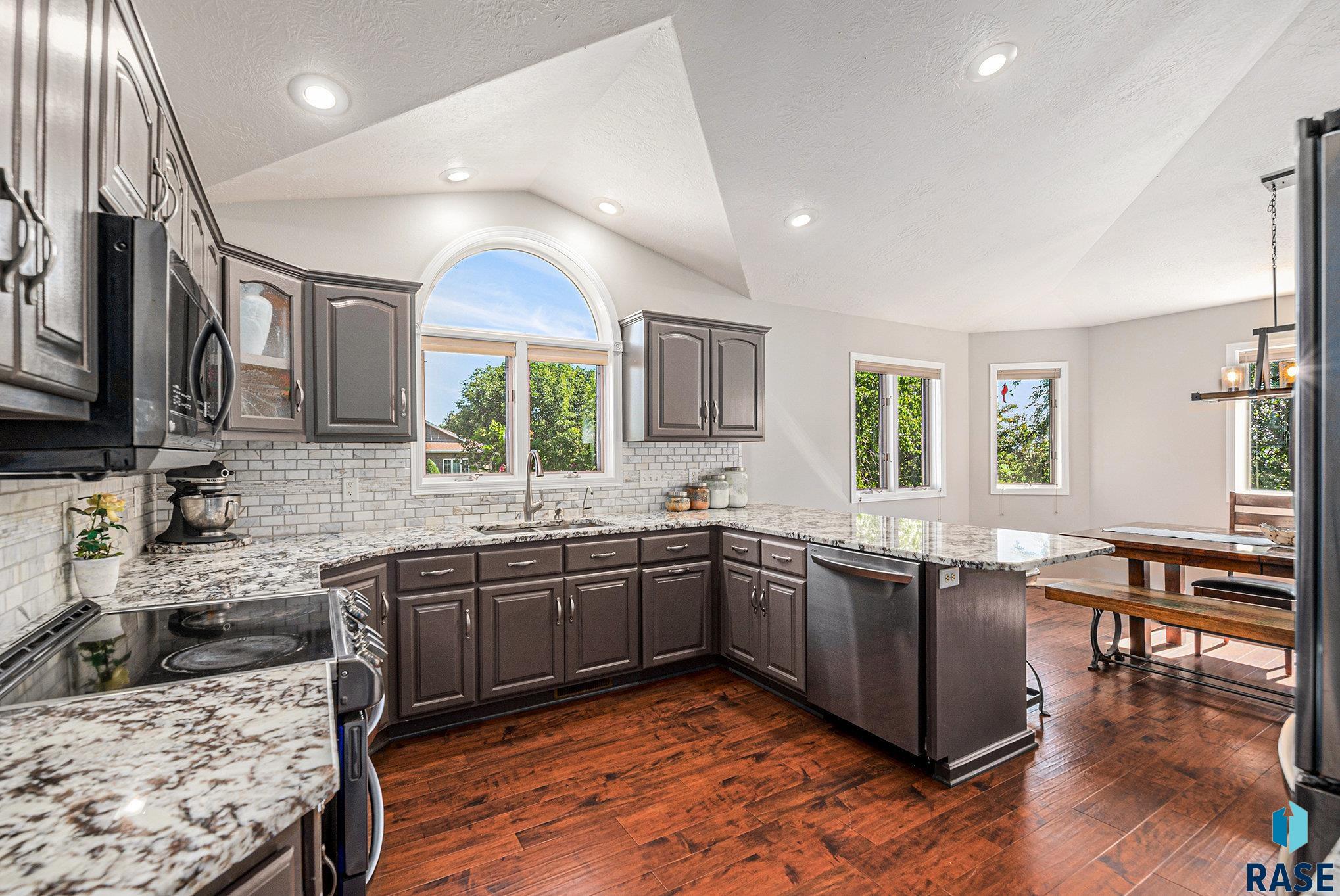 Single Family Residence in Luverne MN 721 Britz Dr Drive 13.jpg