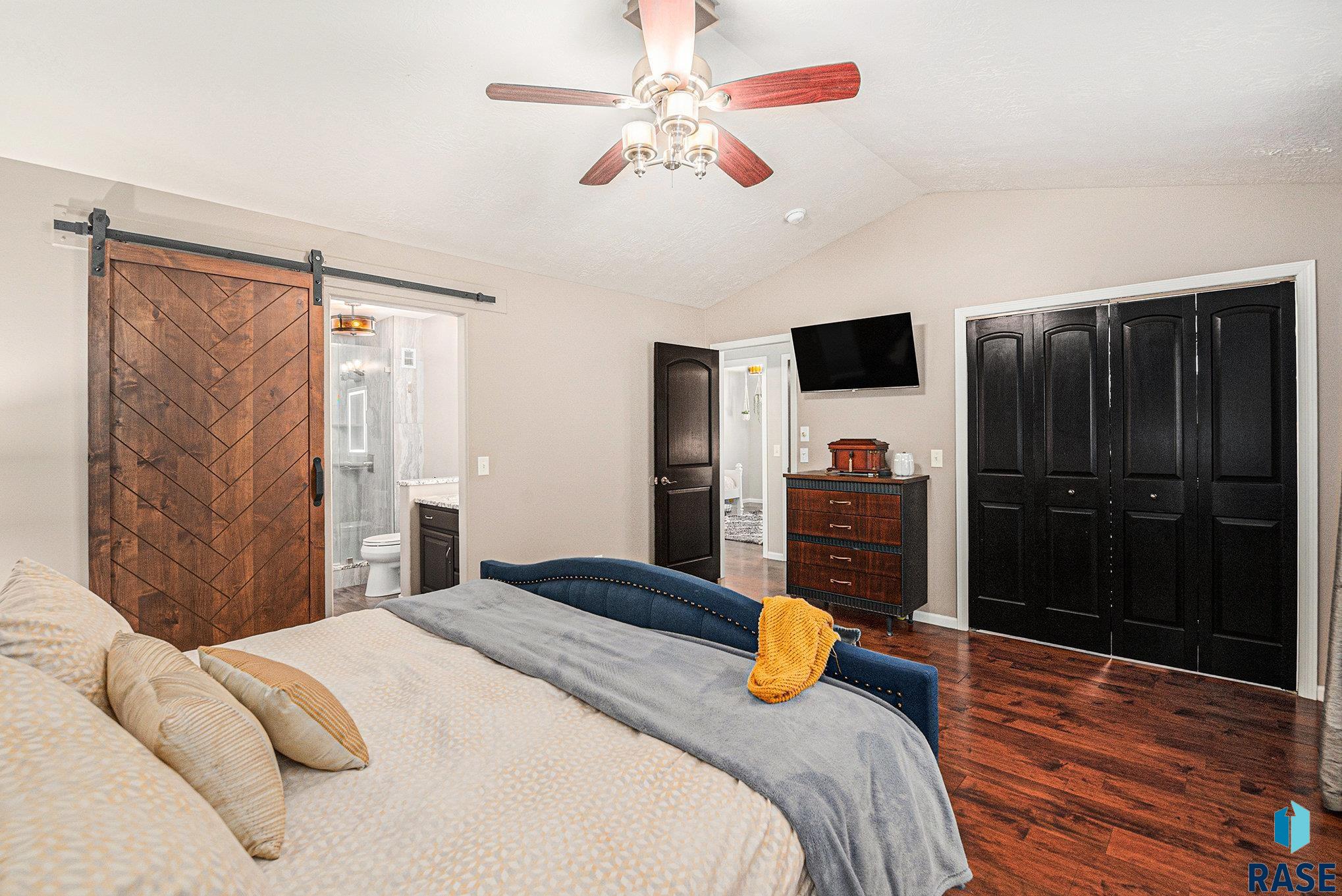 Single Family Residence in Luverne MN 721 Britz Dr Drive 18.jpg