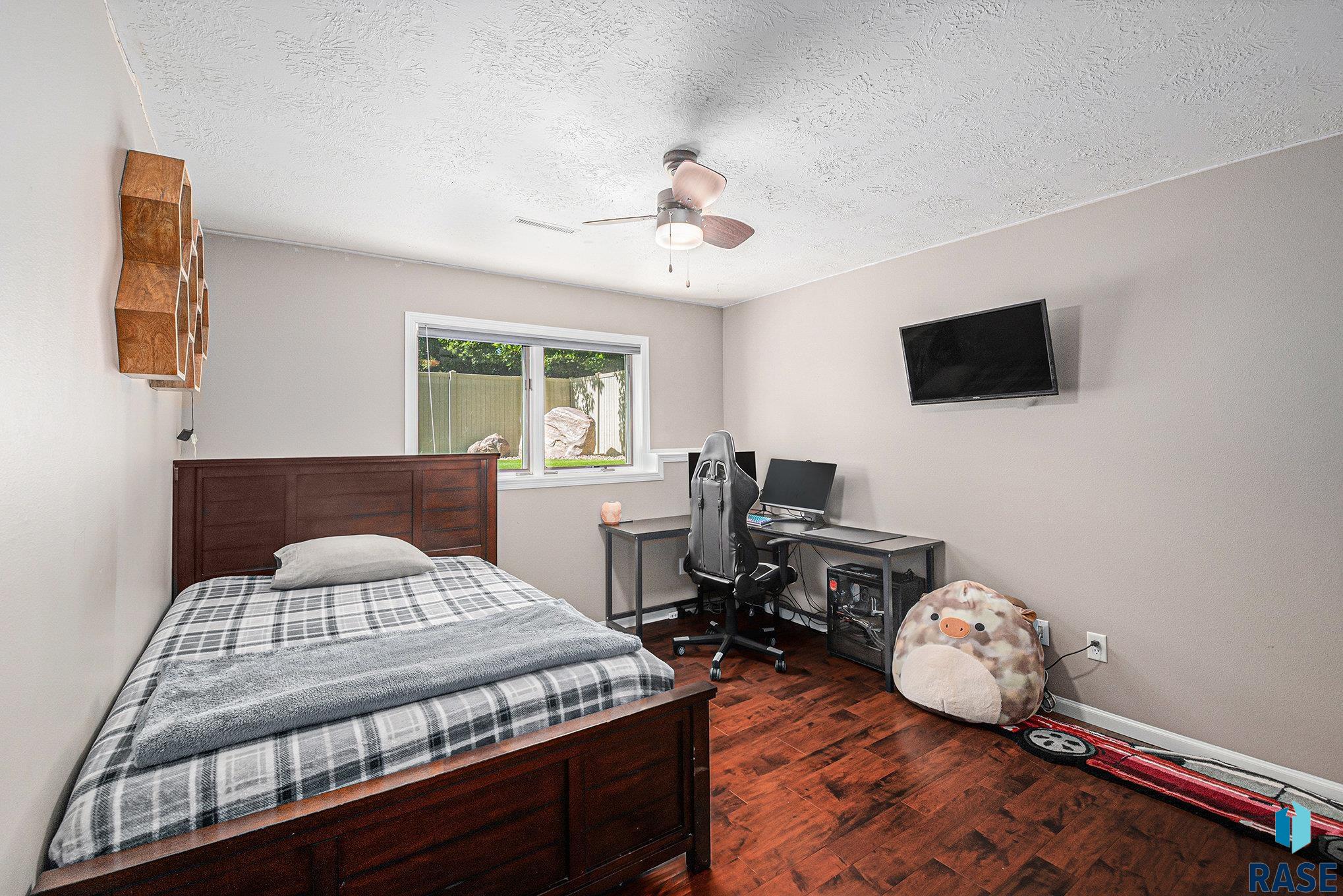 Single Family Residence in Luverne MN 721 Britz Dr Drive 27.jpg