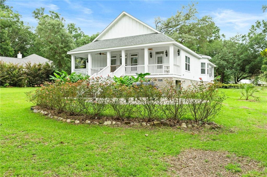 11850 Village Green Dr, Magnolia Springs, AL 36555