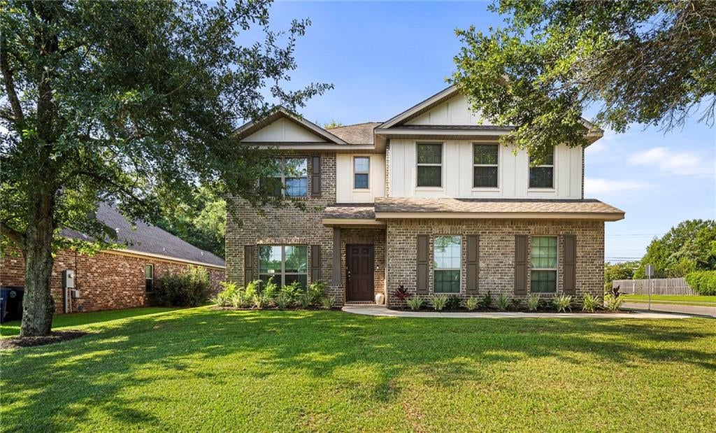 248 Hawthorne Cir, Fairhope, AL 36532