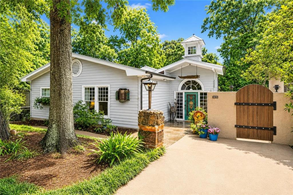 301 School St, Fairhope, AL 36532