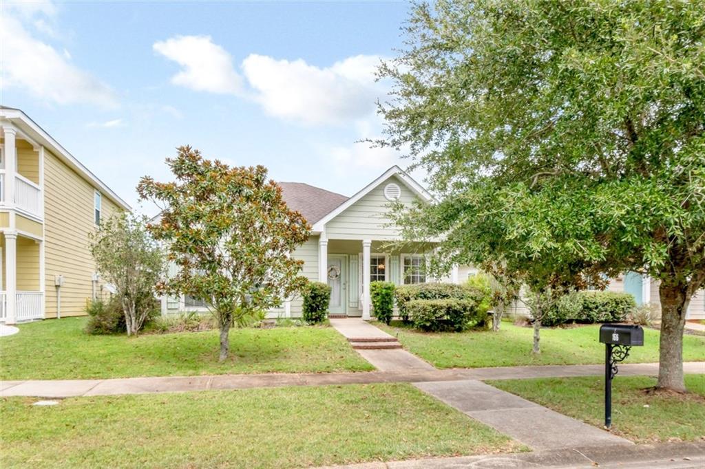 166 Athene St, Fairhope, AL 36532