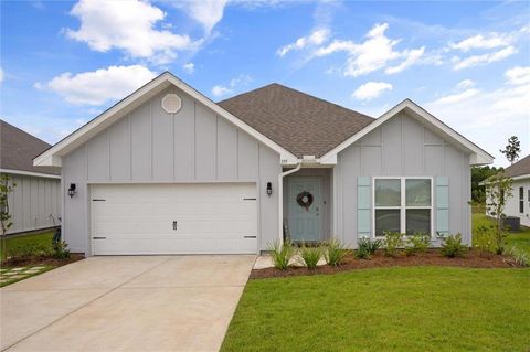 Single Family Residence in Gulf Shores AL 395 Gemini Street.jpg