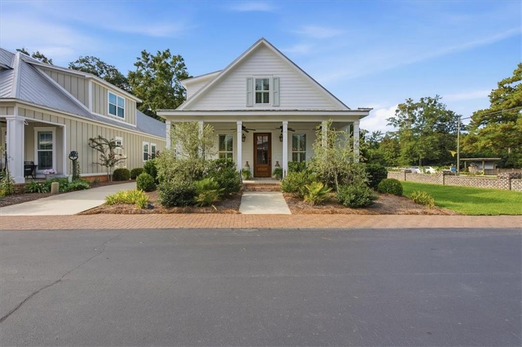 28 Bay Pointe Ct, Fairhope, AL 36532