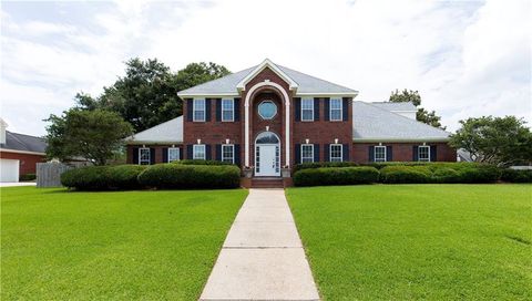 Single Family Residence in Mobile AL 1140 Dominion Drive.jpg