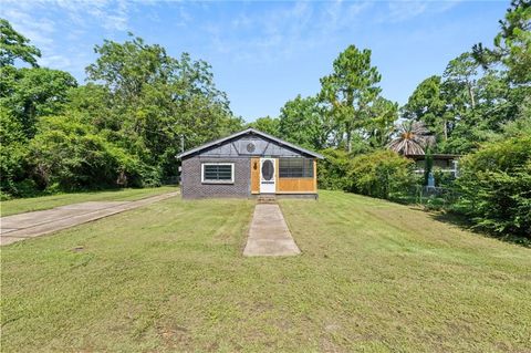 Single Family Residence in Coden AL 15872 Heron Bay Loop Road.jpg