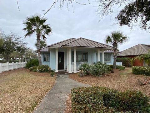 Single Family Residence in Gulf Shores AL 8762 Greenwich Court.jpg