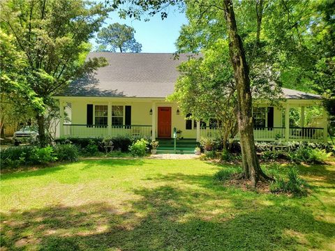 Single Family Residence in Mobile AL 5380 Todd Boulevard.jpg