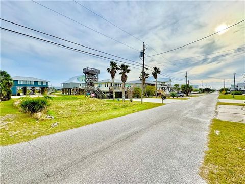 Single Family Residence in Dauphin Island AL 2029 Cadillac Avenue.jpg