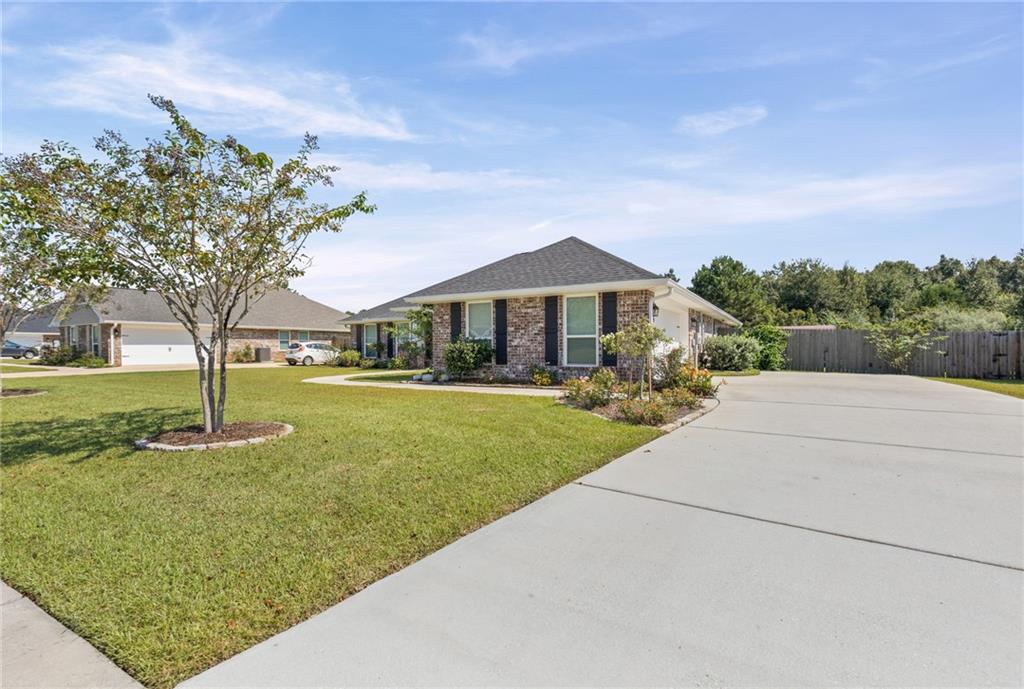 1414 Makaira Dr, Foley, AL 36535 photo